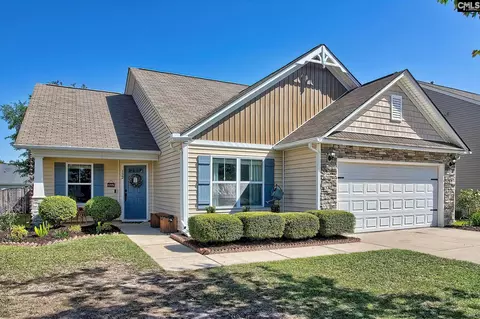 132 Castlefield Dr, Lexington, SC 29073