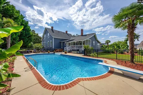 210 Shorebreeze Dr, Irmo, SC 29063