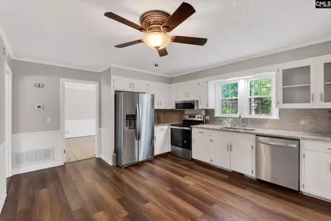 Kitchen - 1217 Hazel St, Cayce, SC 29033 photo 1 of 4