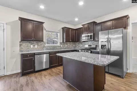 129 Esso Ln, Elgin, SC 29045