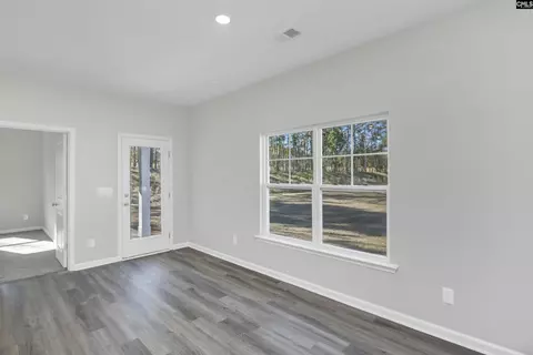 143 Middlesex Ct, Lugoff, SC 29078 photo 10