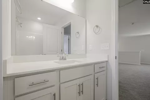 Bath - 147 Middlesex Ct, Lugoff, SC 29078 photo 10 of 10
