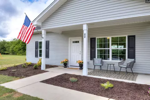 43 Sparrow Rd, Lugoff, SC 29078
