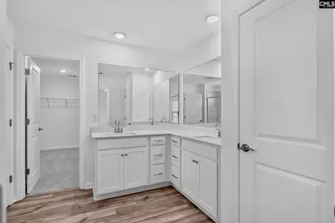 Entry Way - 246 Foxglade Dr, Gilbert, SC 29054 photo 4 of 5