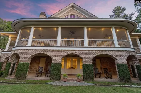 664 River Rd, Columbia, SC 29212