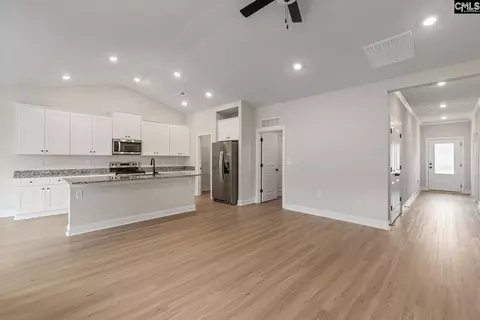 2121 Duck Lettuce Ct, Gilbert, SC 29054 photo 8
