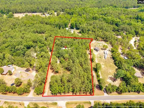 6131 Old Leesburg Rd, Hopkins, SC 29061