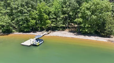 34 Harbor Point Dr, Jenkinsville, SC 29065