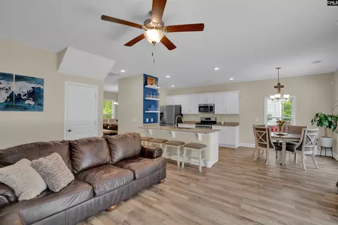 114 Ashley Hall Rd, Columbia, SC 29229