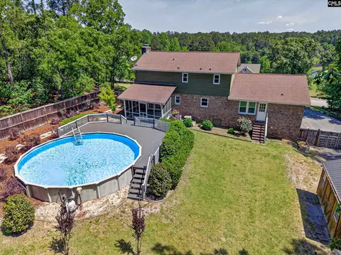 1233 S Fredericksburg Dr, Lugoff, SC 29078