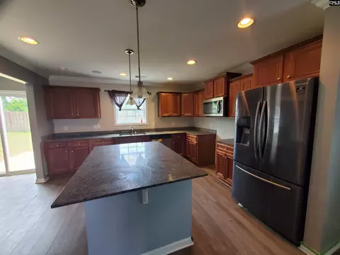 Kitchen - 9 Texas Black Way, Elgin, SC 29045 photo 2 of 2