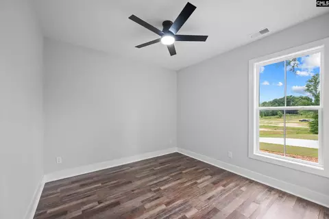 Bedroom - 64 Navigator Trl, Prosperity, SC 29127 photo 5 of 10