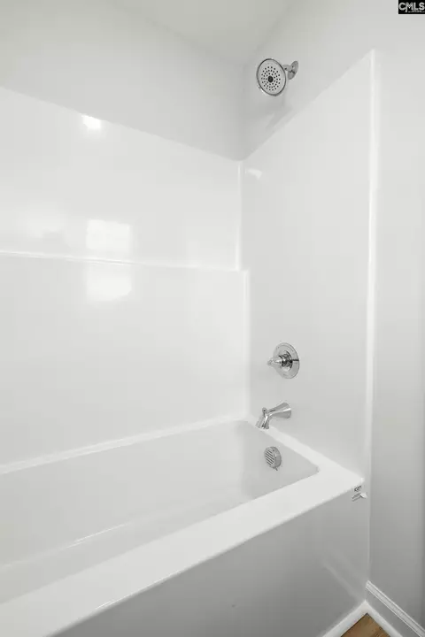 Bath - 118 Middlesex Ct, Lugoff, SC 29078 photo 3 of 3
