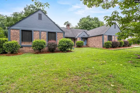 1811 Hobkirk Ct, Camden, SC 29020