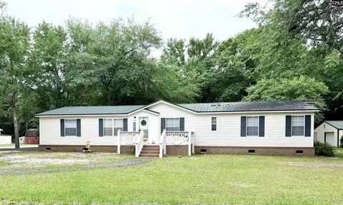 758 Maple St, Pelion, SC 29123