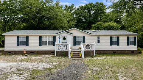 758 Maple St, Pelion, SC 29123