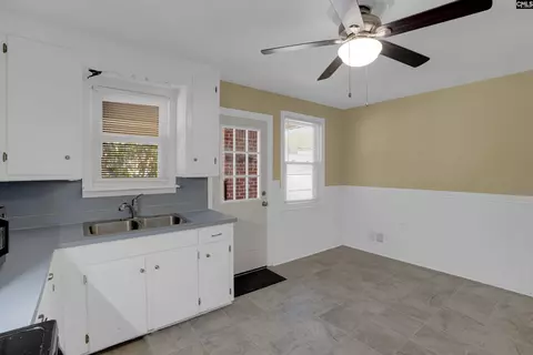 1528 Hazel St, Cayce, SC 29033 photo 5