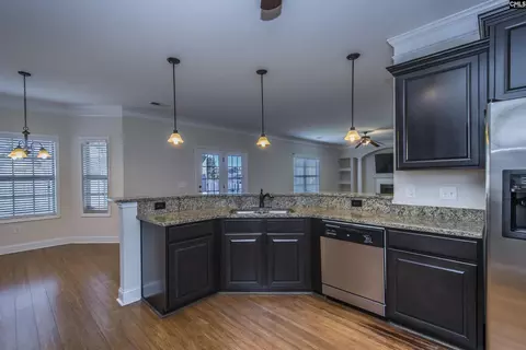Kitchen - 199 Rossmore Dr, Cayce, SC 29033 photo 3 of 5