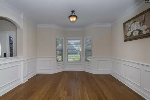 Living - 199 Rossmore Dr, Cayce, SC 29033 photo 1 of 7