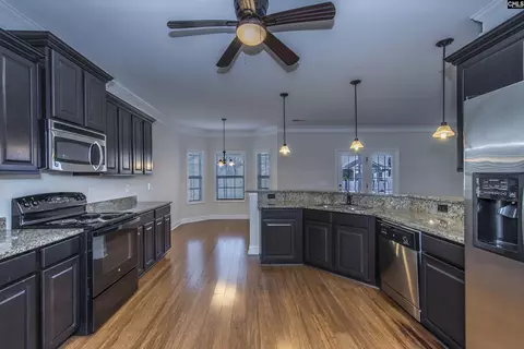 Kitchen - 199 Rossmore Dr, Cayce, SC 29033 photo 5 of 5