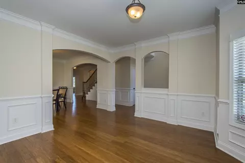 Living - 199 Rossmore Dr, Cayce, SC 29033 photo 2 of 7
