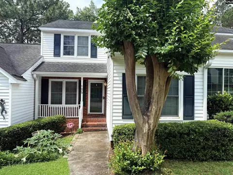 125 N Lake Pointe Dr, Columbia, SC 29229