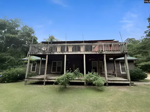 4260 Old State Rd, Saint Matthews, SC 29135