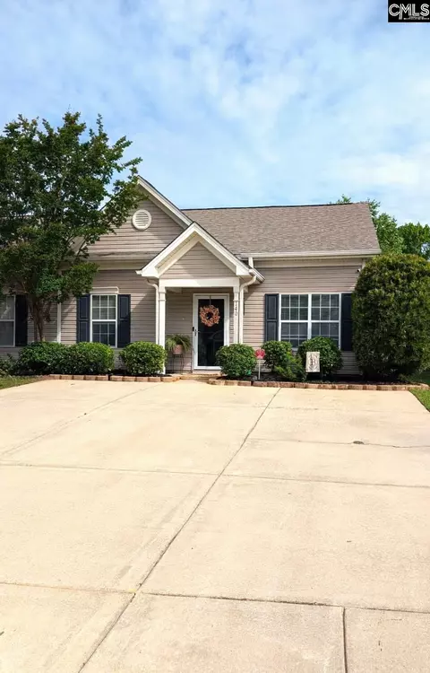 140 Huntington Cir, Lexington, SC 29072