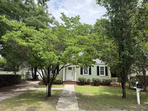 1518 Lakeview Ave, Camden, SC 29020