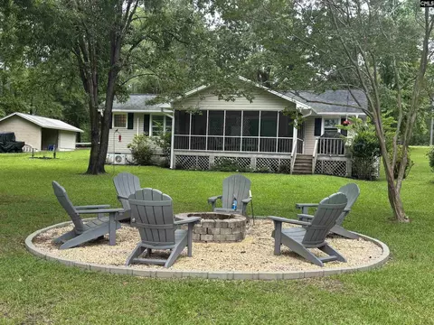 858 Pinehurst Rd, Winnsboro, SC 29180