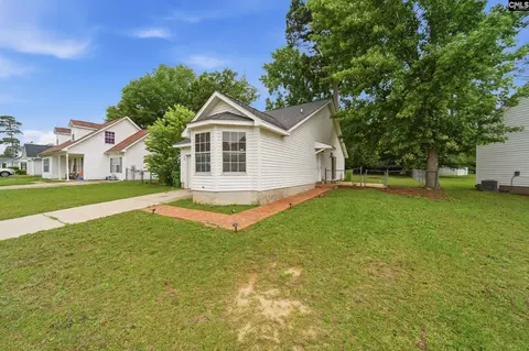 229 Starling Goodson Rd, Hopkins, SC 29061