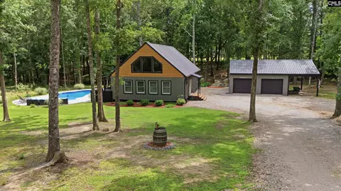 158 Persimmon Dr, Saluda, SC 29138