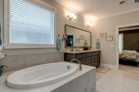 Bath - 134 Backspin Dr, Elgin, SC 29045 photo 3 of 5