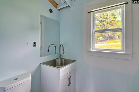 Bath - 1628 Deep Cove Ln, Gilbert, SC 29054 photo 1 of 1