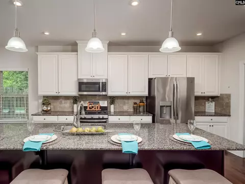 530 Litchfield Ln, Lexington, SC 29072