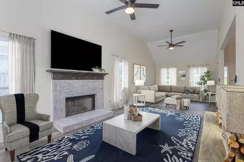 305 Hunters Ridge Dr, Lexington, SC 29072