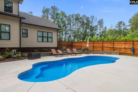 Exterior - 609 Shore Rd, Gilbert, SC 29054 photo 6 of 11