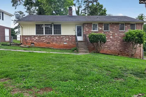 22 Westbrook Ln, Greenville, SC 29605