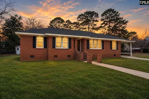 207 Woodhaven Dr, West Columbia, SC 29169