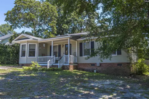108 Pin Oak Ct, Lexington, SC 29073