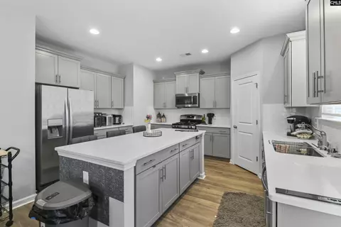 Kitchen - 532 Esaw Dr, Elgin, SC 29045 photo 3 of 3