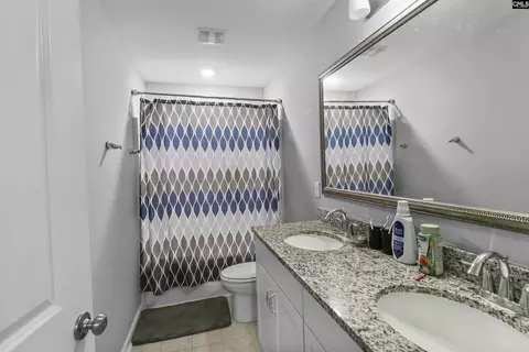 Bath - 532 Esaw Dr, Elgin, SC 29045 photo 1 of 2