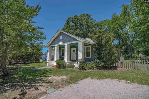 Exterior - 326 Lyles St, Cayce, SC 29033 photo 2 of 5