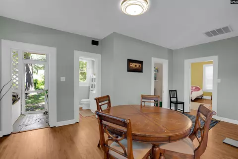 Dining - 326 Lyles St, Cayce, SC 29033 photo 2 of 2