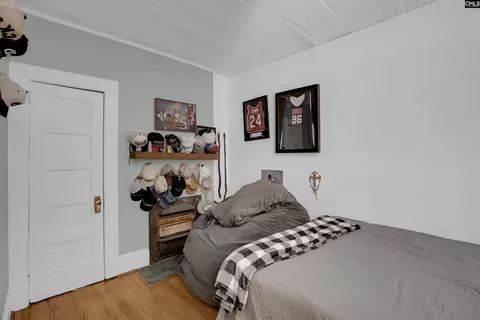 Bedroom - 326 Lyles St, Cayce, SC 29033 photo 4 of 4