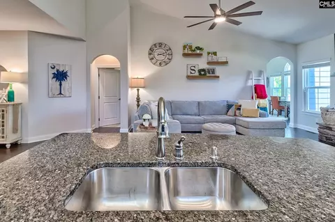 Kitchen - 1167 Beechfern Cir, Elgin, SC 29045 photo 4 of 5
