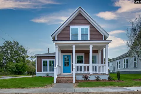 742 Poplar St, Cayce, SC 29033