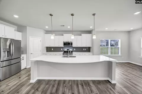 Kitchen - 409 Layup Cir, Elgin, SC 29045 photo 1 of 3