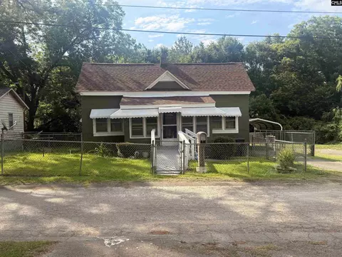 1216 Player St, Newberry, SC 29108