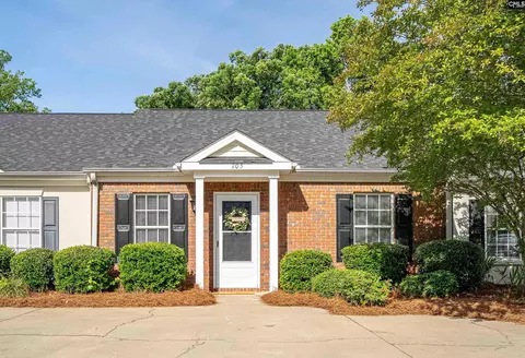 105 Waverly Dr, Lexington, SC 29072